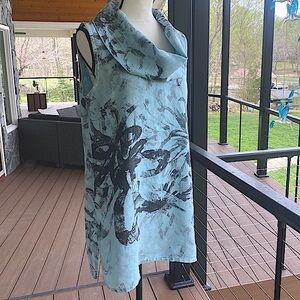 FENINI - Italy 🇮🇹 Elegant Sleeveless Top, Tunic in Turquoise Blue and Black !
